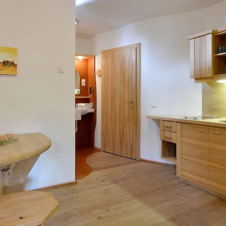 Strasser Bed & Breakfast Söll