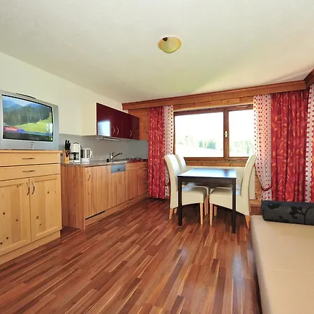 فندق مبيت وإفطار Strasser سول